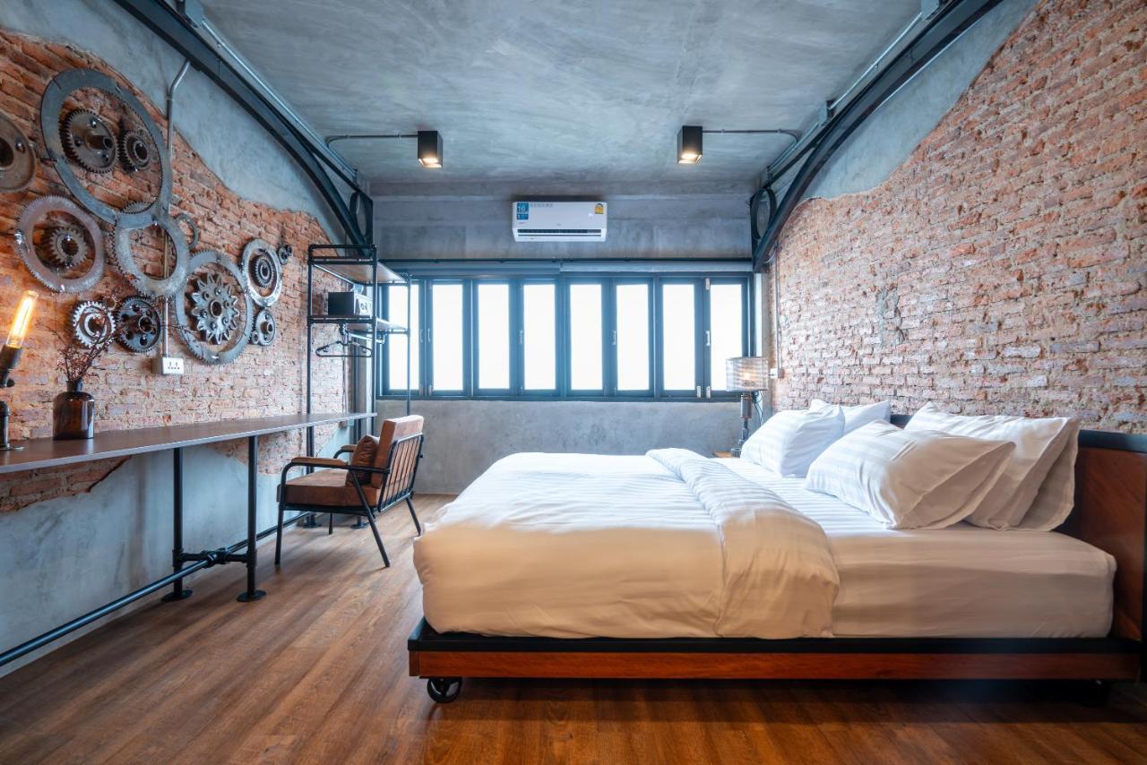 House Of Machine Boutique Hostel Bangkok