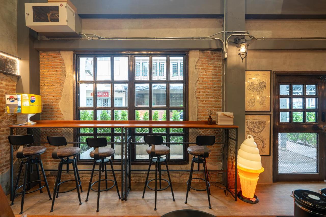 Hostel House Of Machine Boutique Bangkok