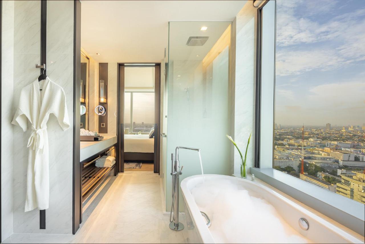 Eastin Grand Phayathai Hotel