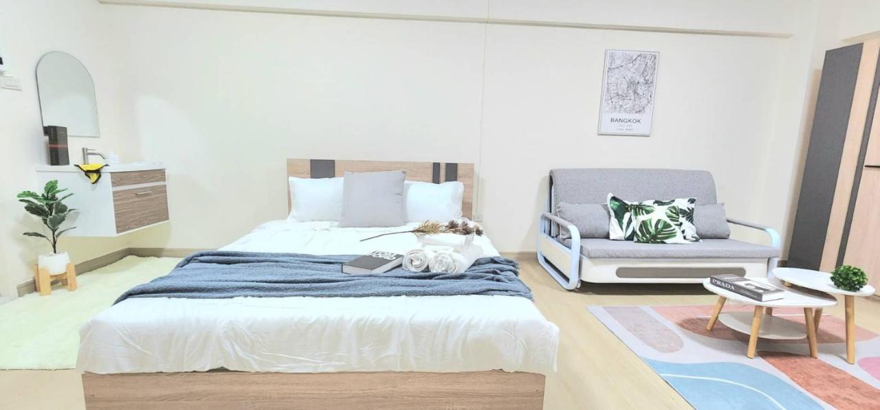 New Renovated Near Dmk/bts/impact/government Bed & Breakfast *