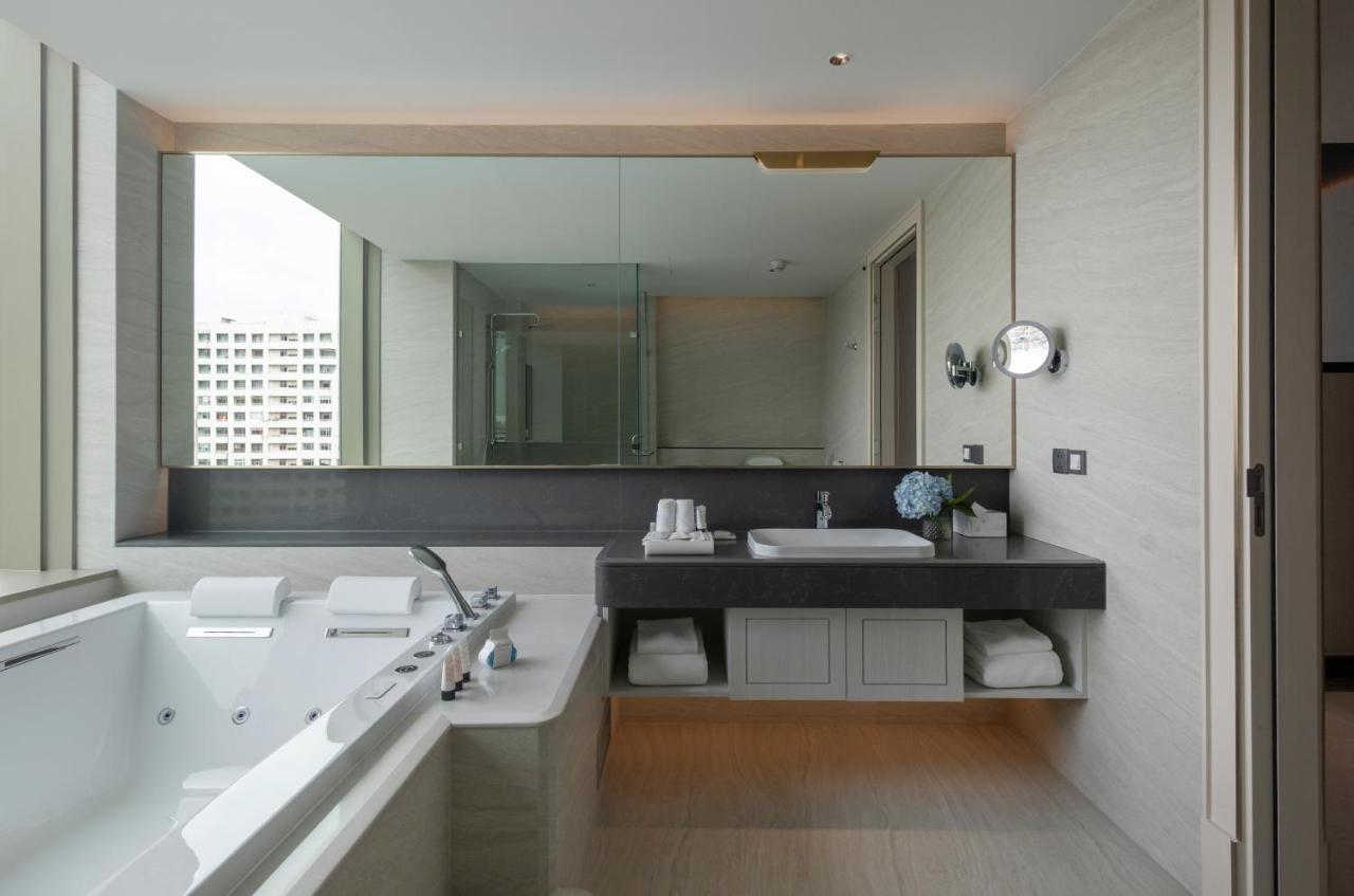 Hotel Grande Centre Point Surawong 5*