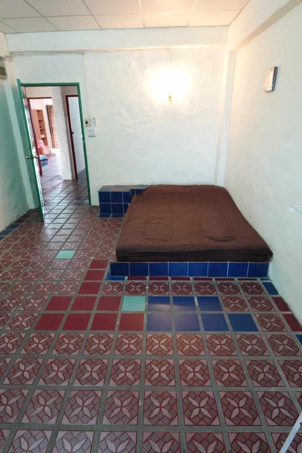 Rtw 403 Apartment *