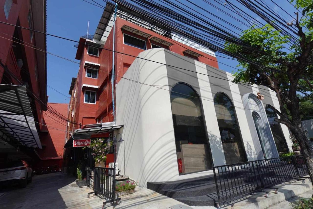 Rtw 403 Apartment *