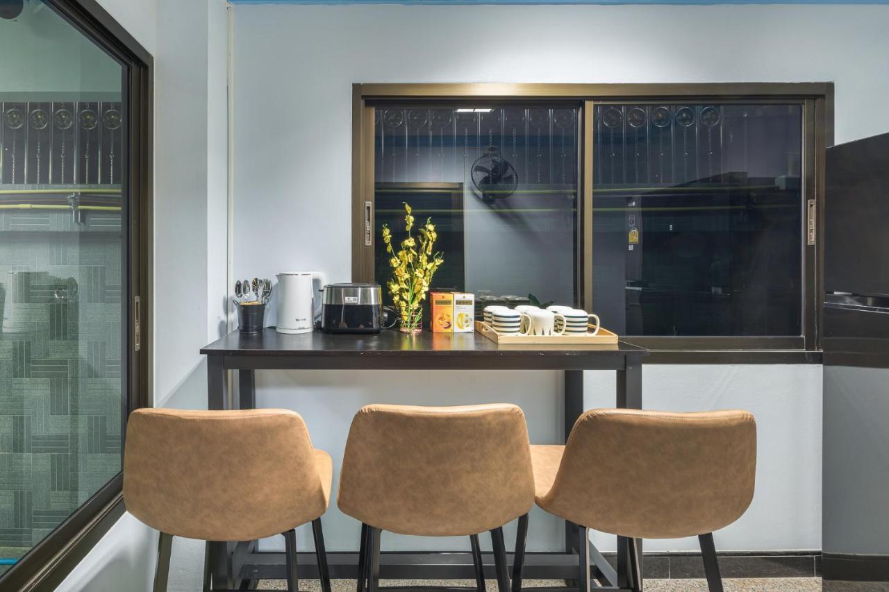 Vakantiehuis Rooftop Paradise Newly Built 900meters To Chidlombts And Central World Free Airport Pickup *