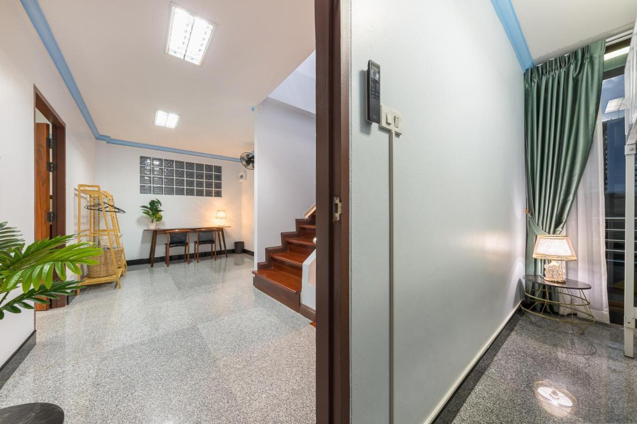 Rooftop Paradise Newly Built 900meters To Chidlombts And Central World Free Airport Pickup Vakantiehuis