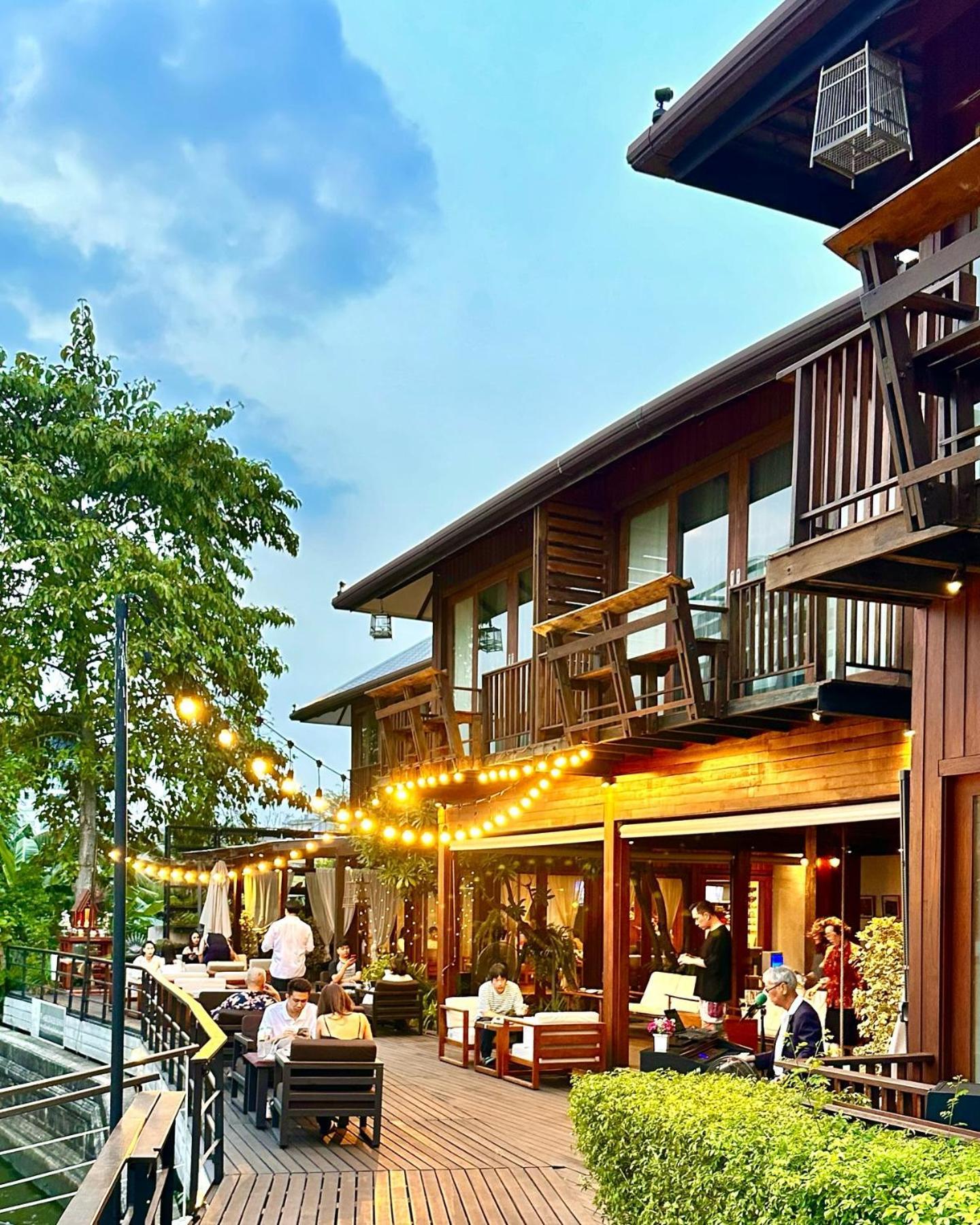 Chann Noi Hotel