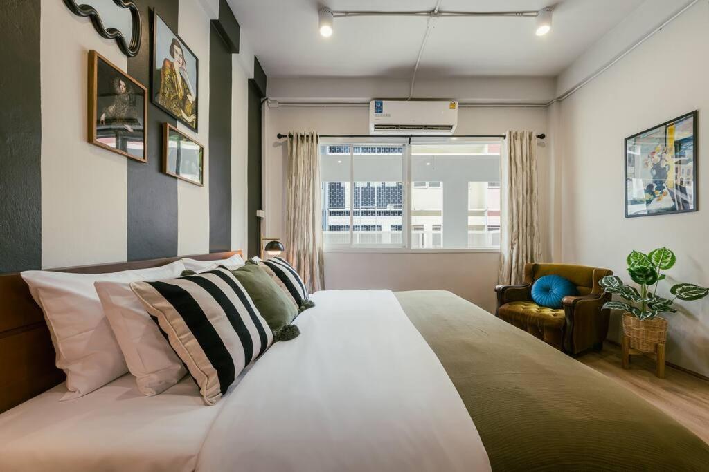 Sukhumvit Entire House 7 Pax - 2 Mins Walk From Skytrain Apartment Bangkok