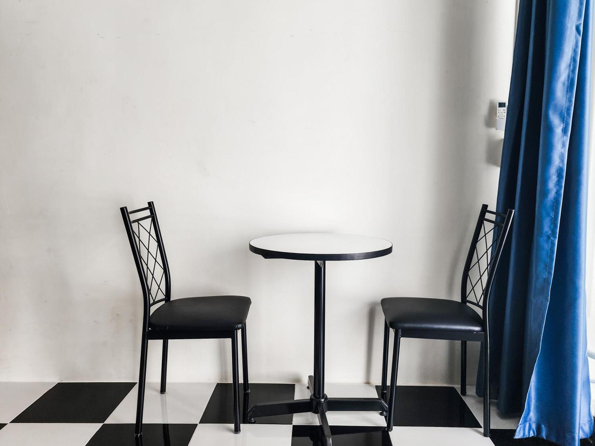 Asrama Noir Cafe And Chinatown