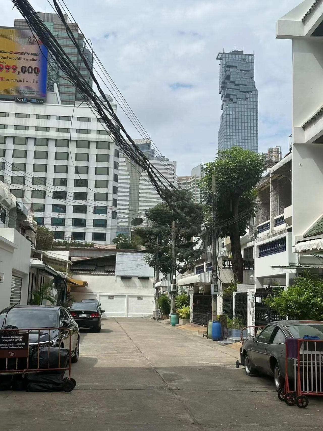 The Cute Silom Homestay
