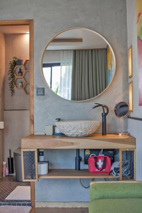 Thai Wabi-sabi Loft Holiday home *