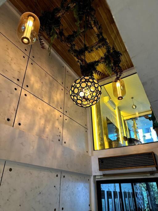 Thai Wabi-sabi Loft Bangkok