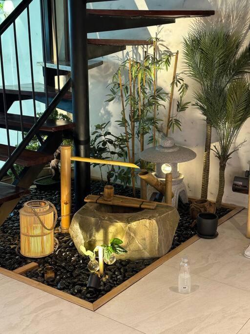 Bahay bakasyunan Thai Wabi-sabi Loft *