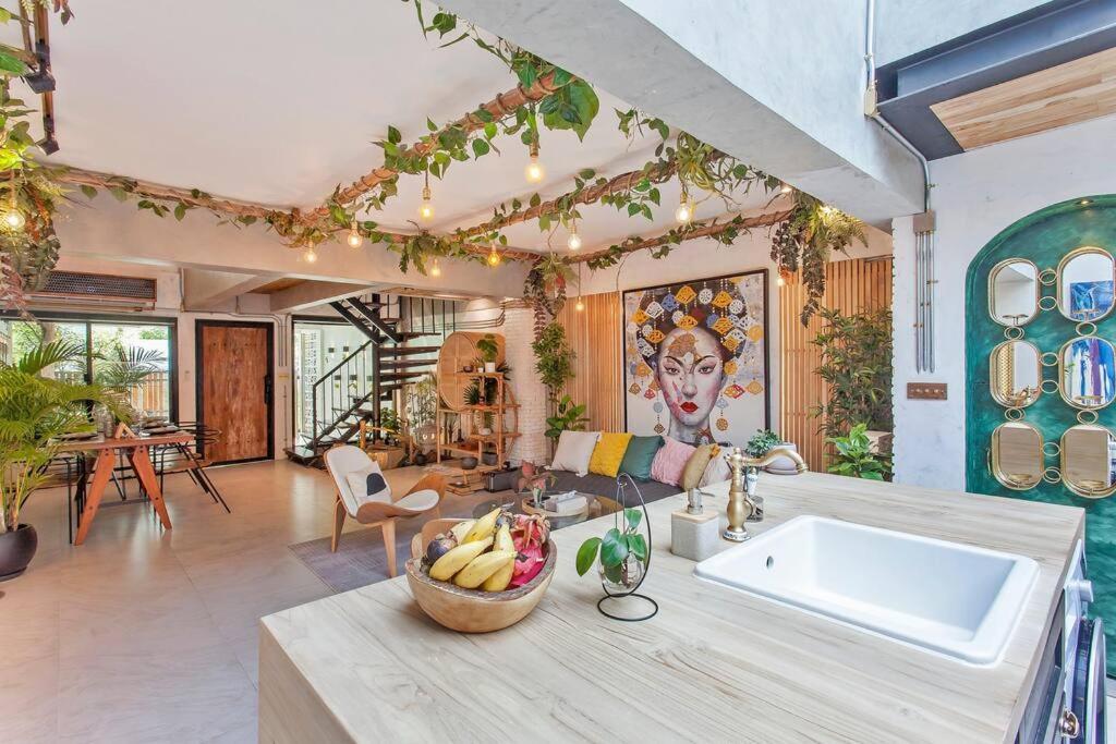 Bahay bakasyunan Thai Wabi-sabi Loft Bangkok