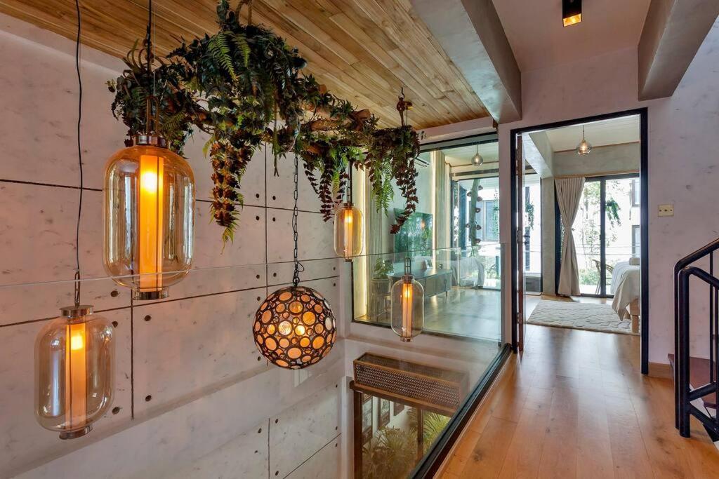 Thai Wabi-sabi Loft