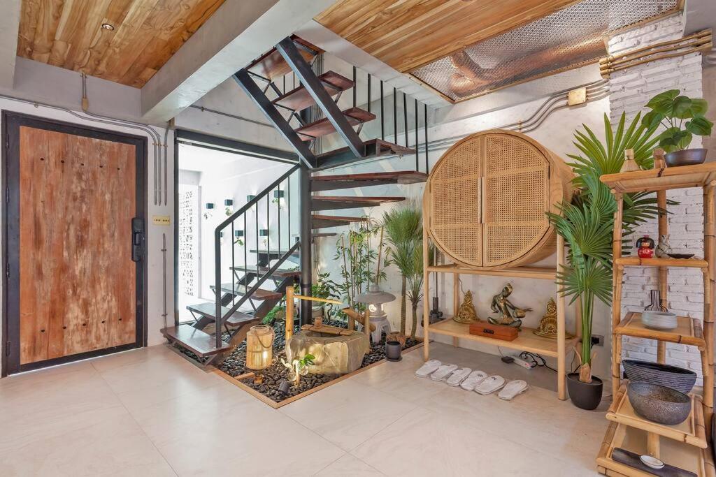 Bahay bakasyunan Thai Wabi-sabi Loft