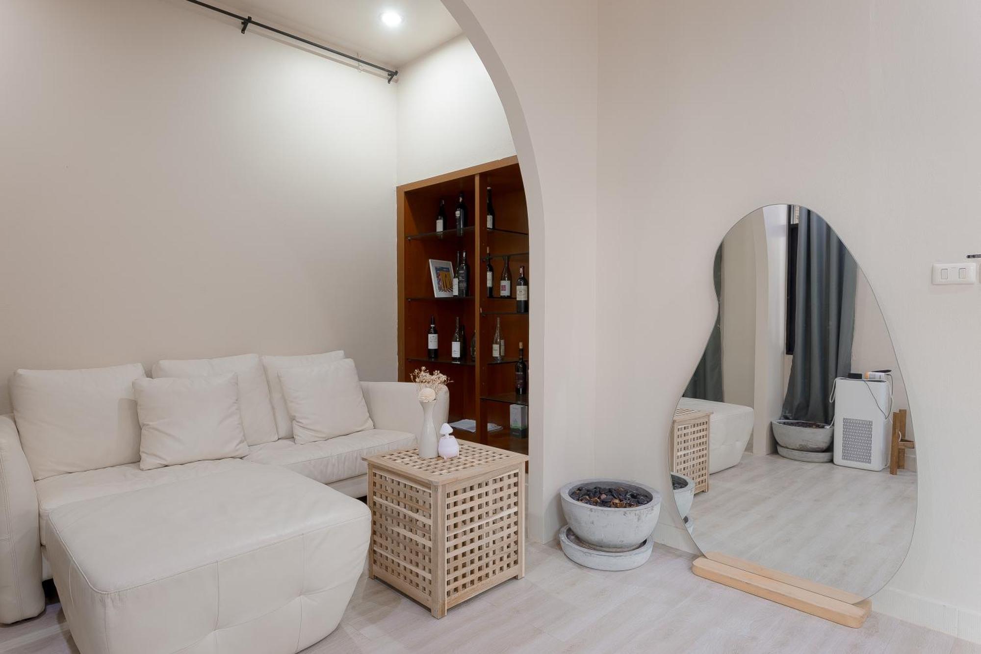 Private House 5bedrooms At Thonglor 4bath5toilet 10people Holiday home *