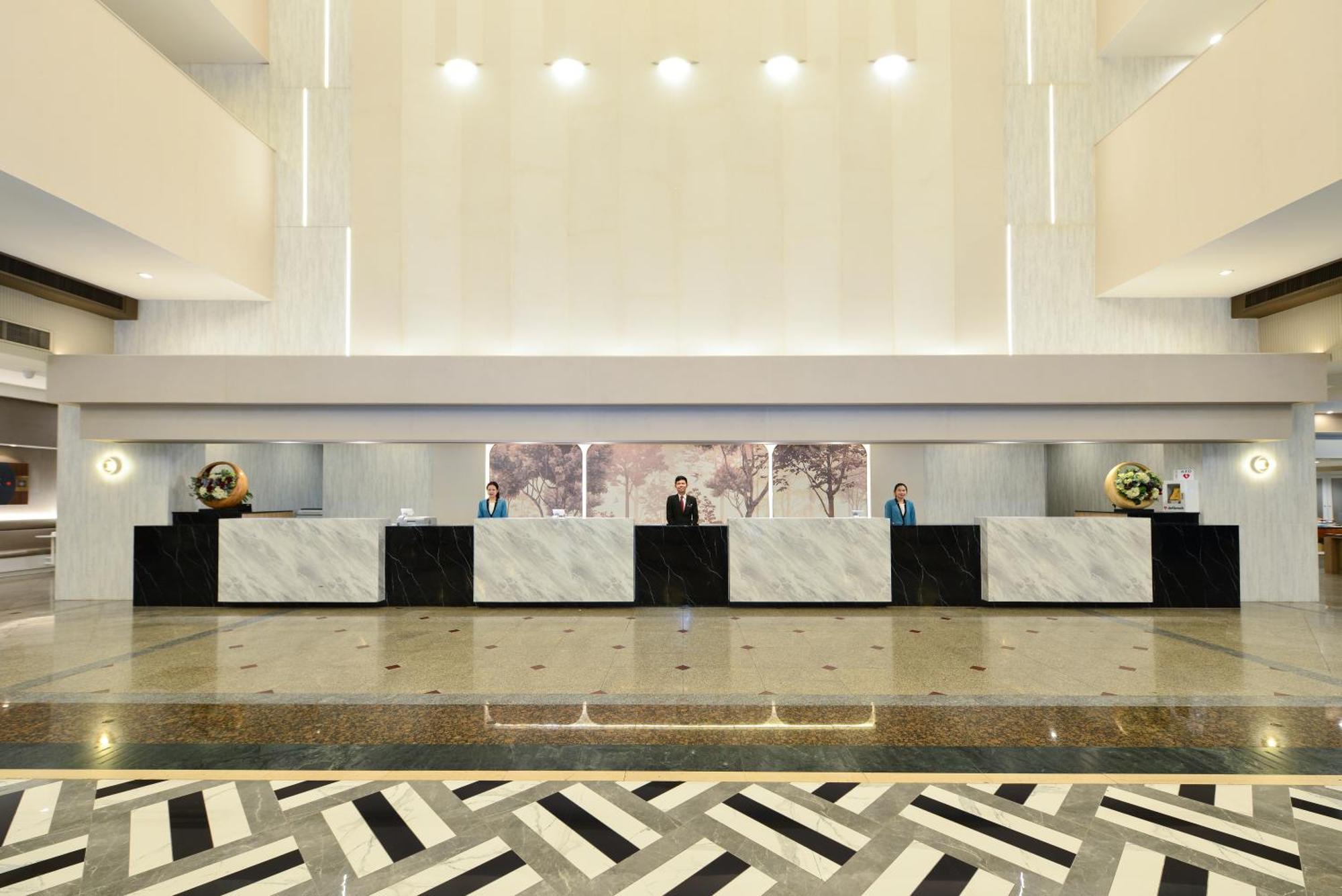 Hotel Twin Towers