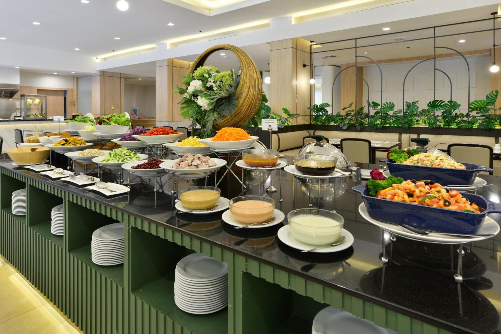 Hotel Twin Towers 5*