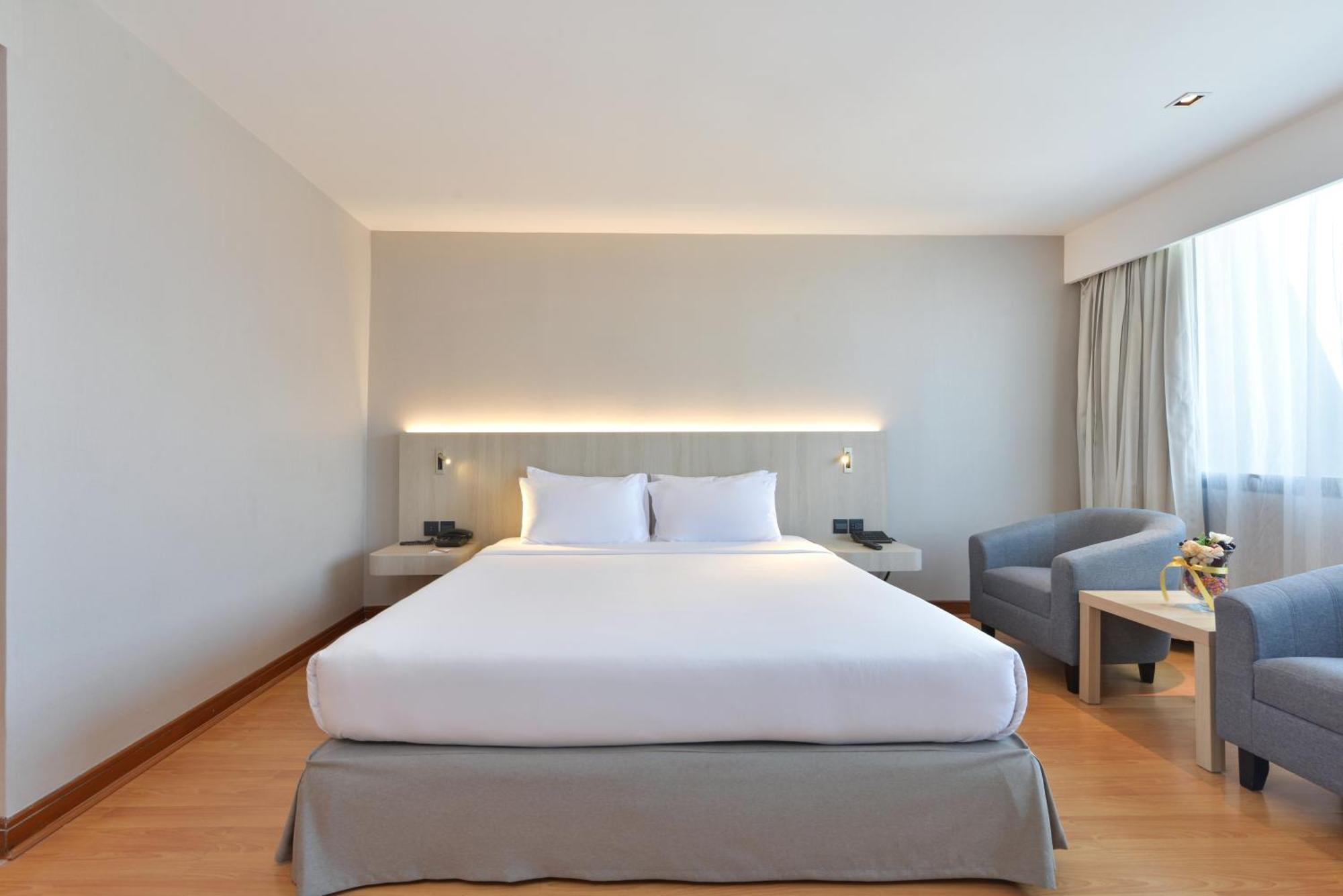 Twin Towers Hotel Bangkok