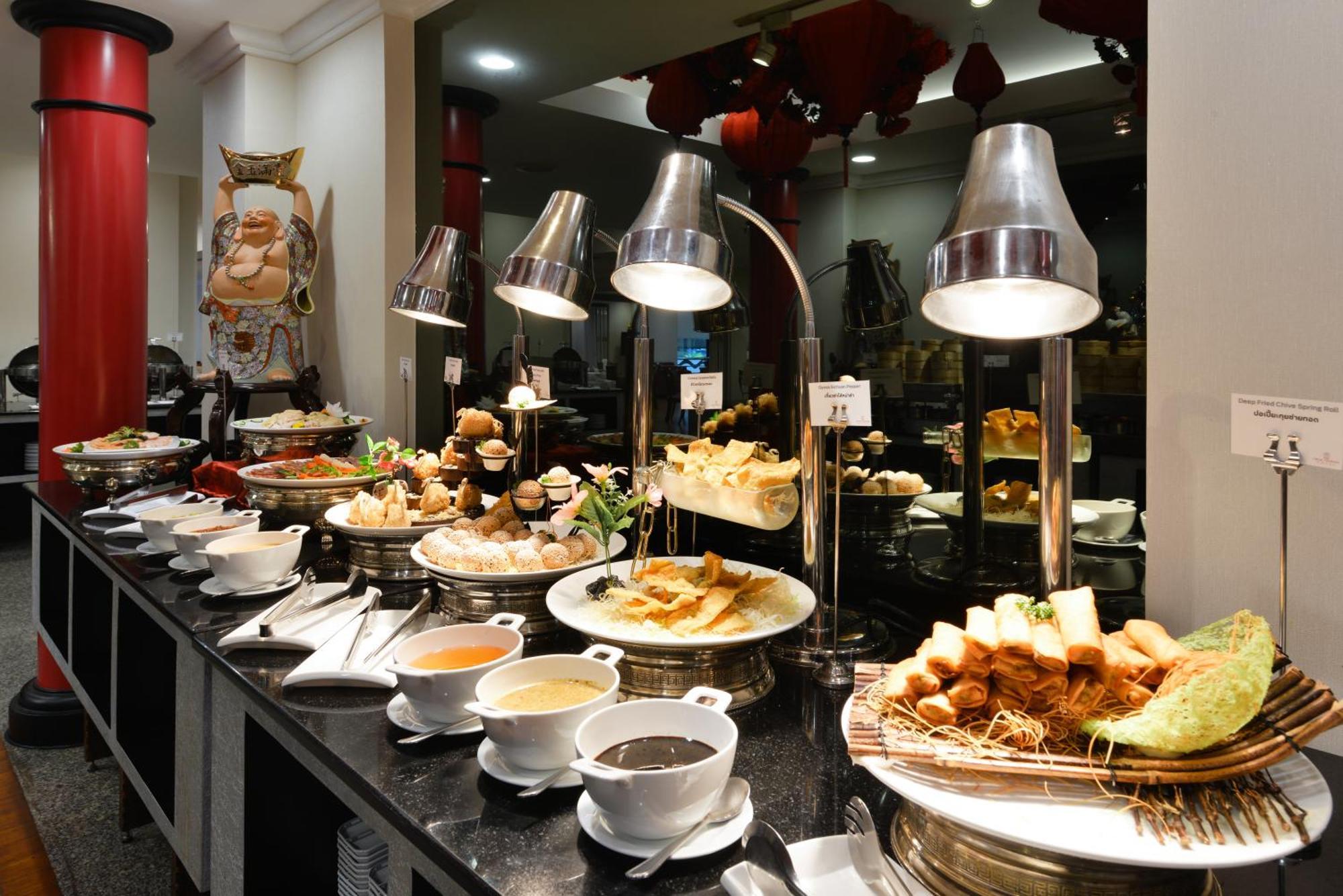 Twin Towers 5* Bangkok