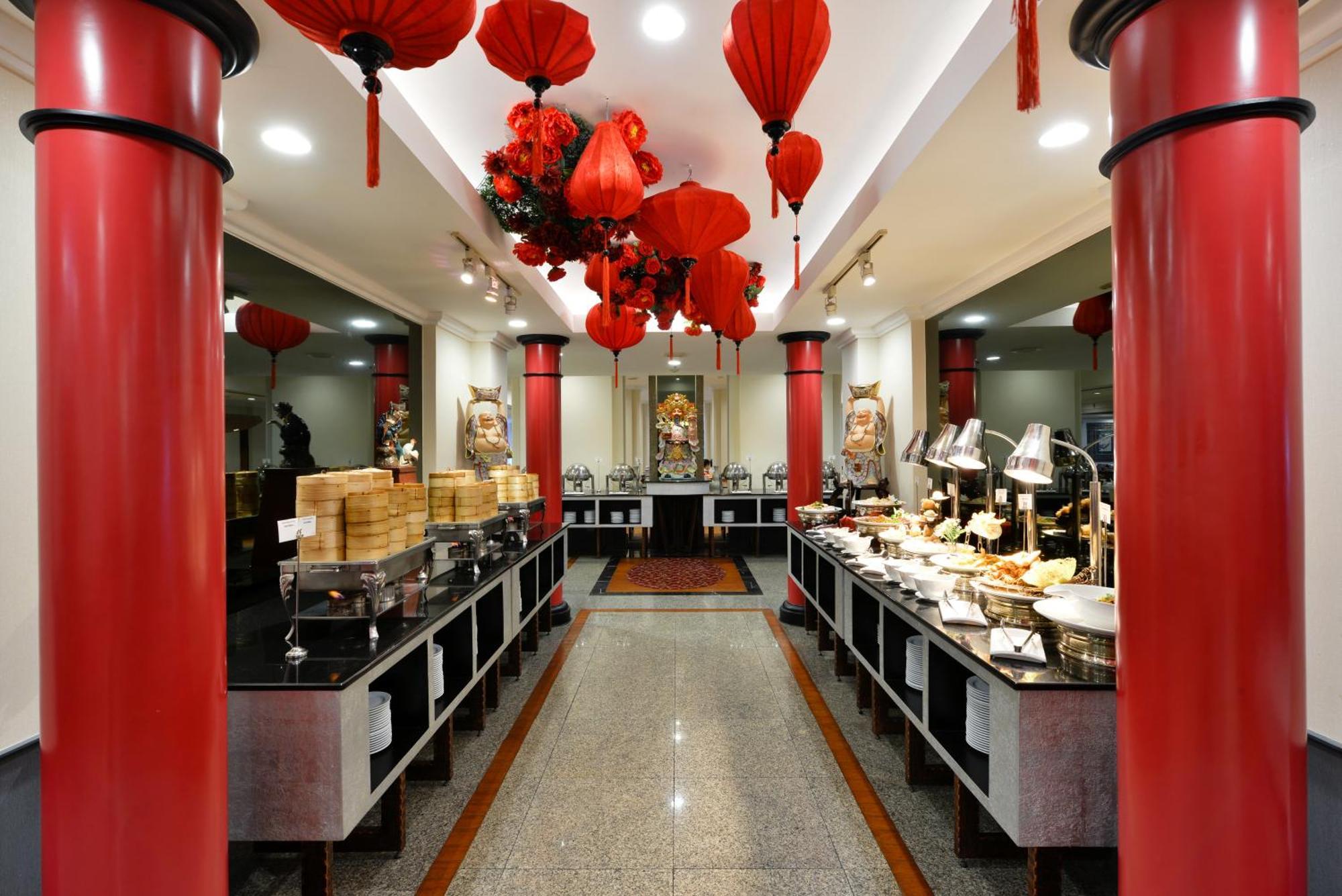 Hotel Twin Towers 5*