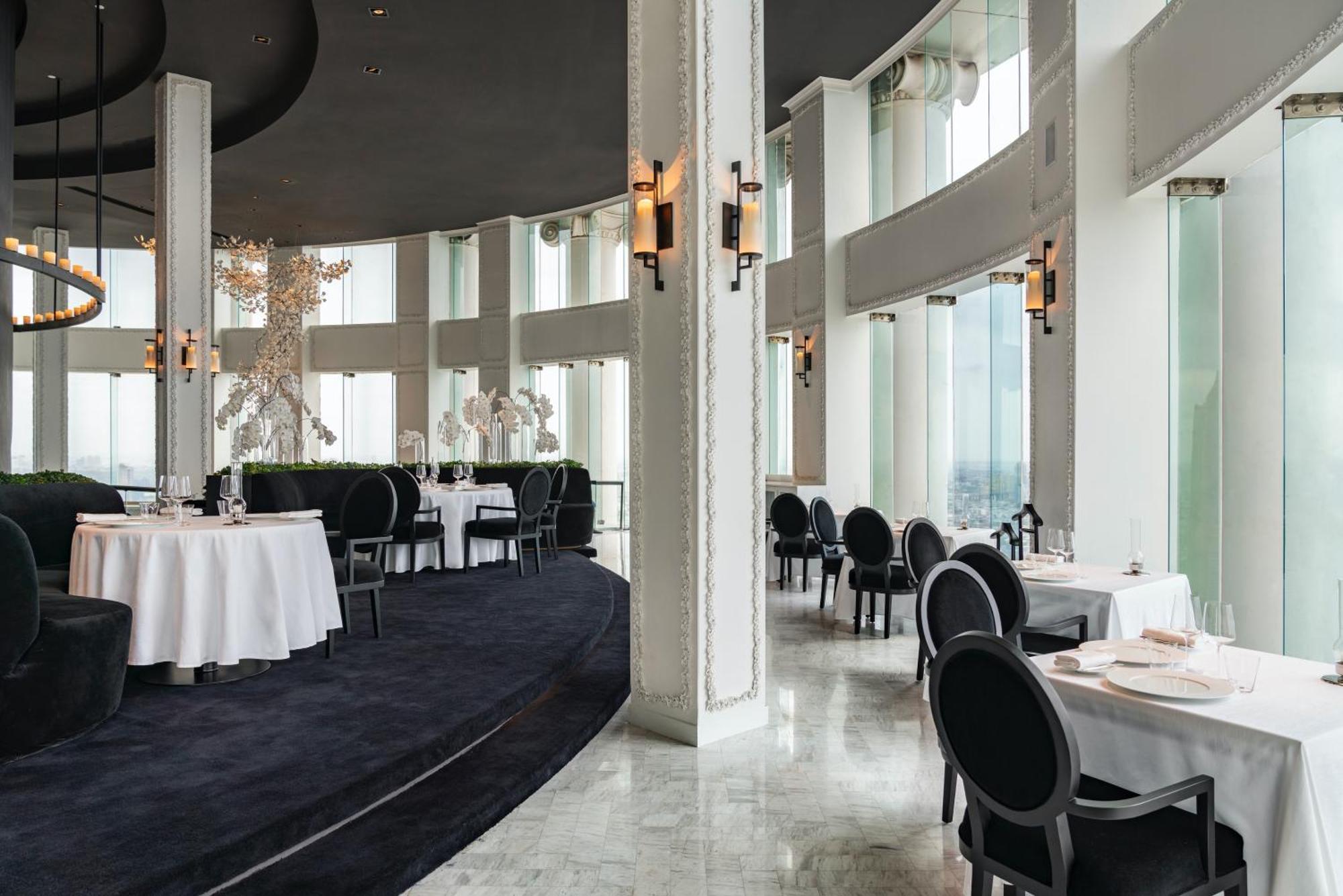 Hotel Tower Club At Lebua