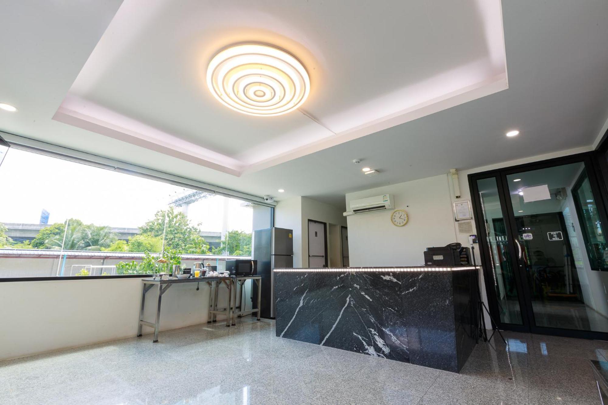Siam Rama9 Hotel 3*