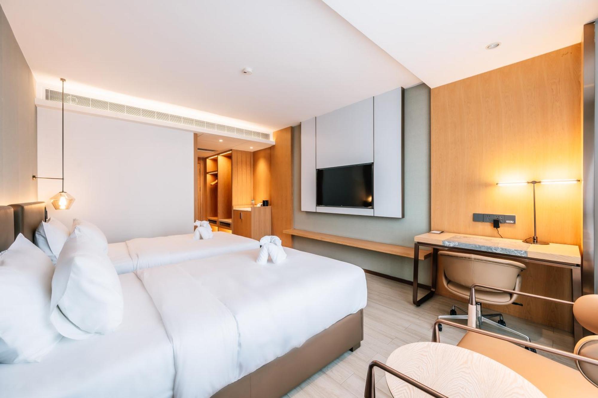 Laike Hotel 3*