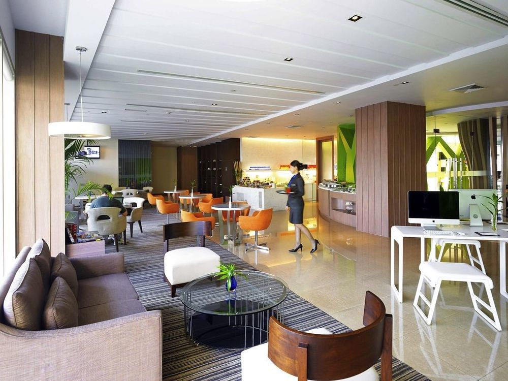 Hilton Garden Silom Hotel 4*