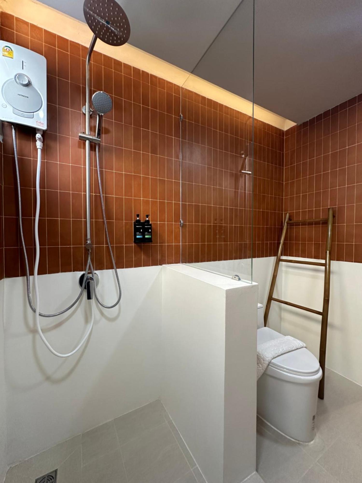Bunya House Near Bts Asok, Terminal21 Private&cozy Bahay bakasyunan