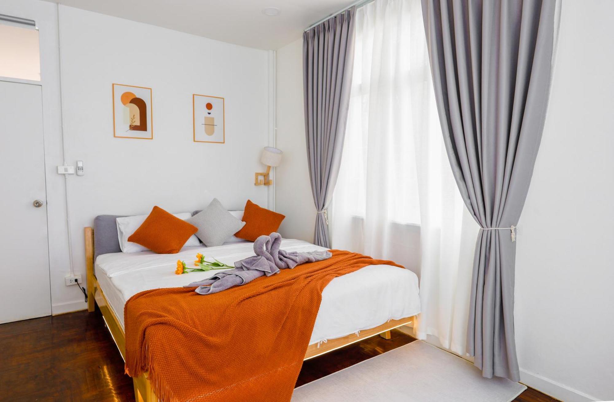 Ratchada Retreat Bespoke Urban 3 Bangkok