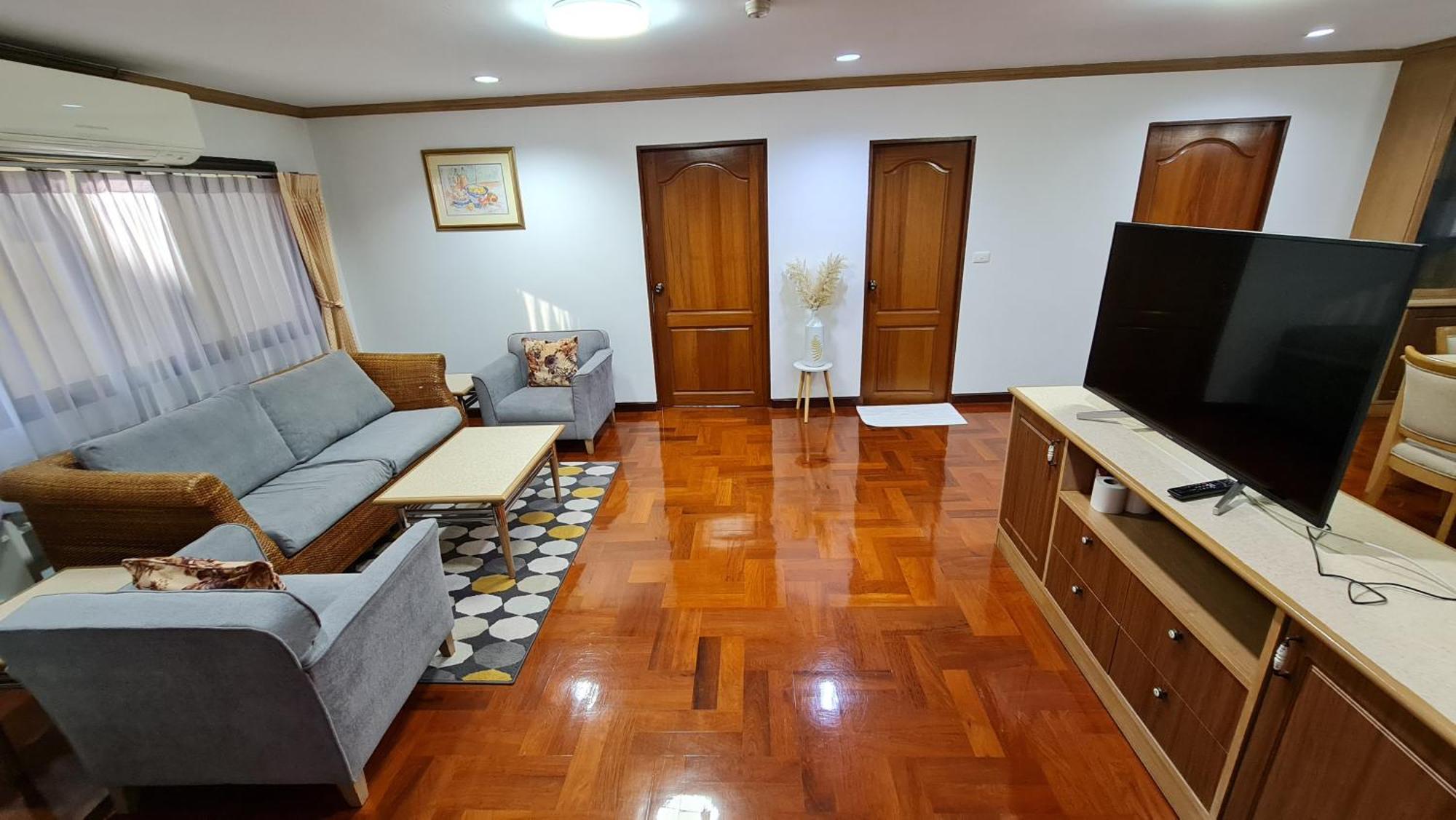 Apartment Service Thong Lo Ekkamai Prompong