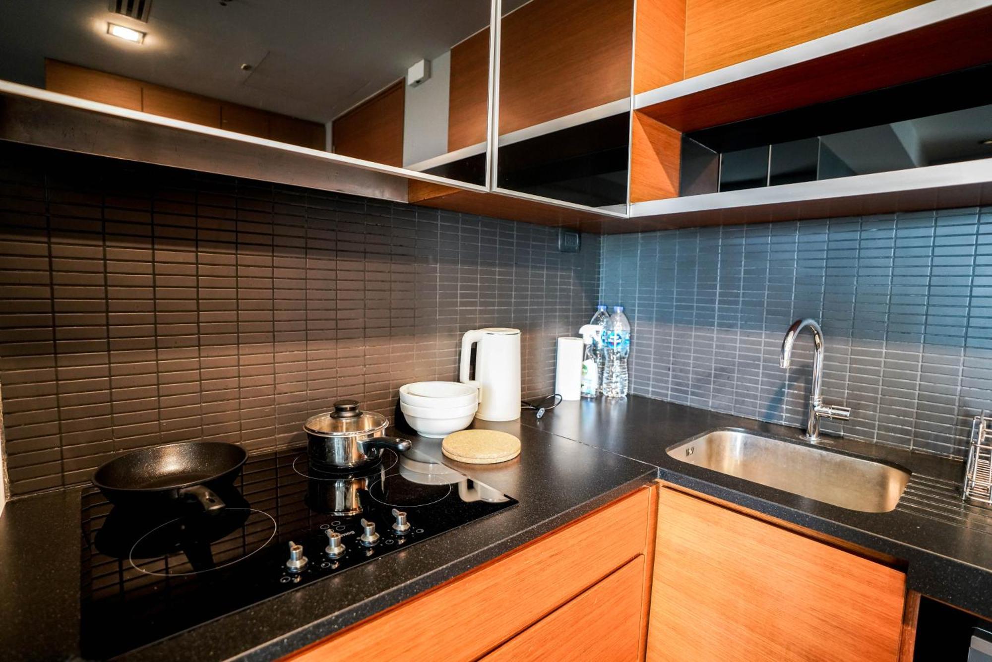 Thonglor Modern Luxury Apartment
