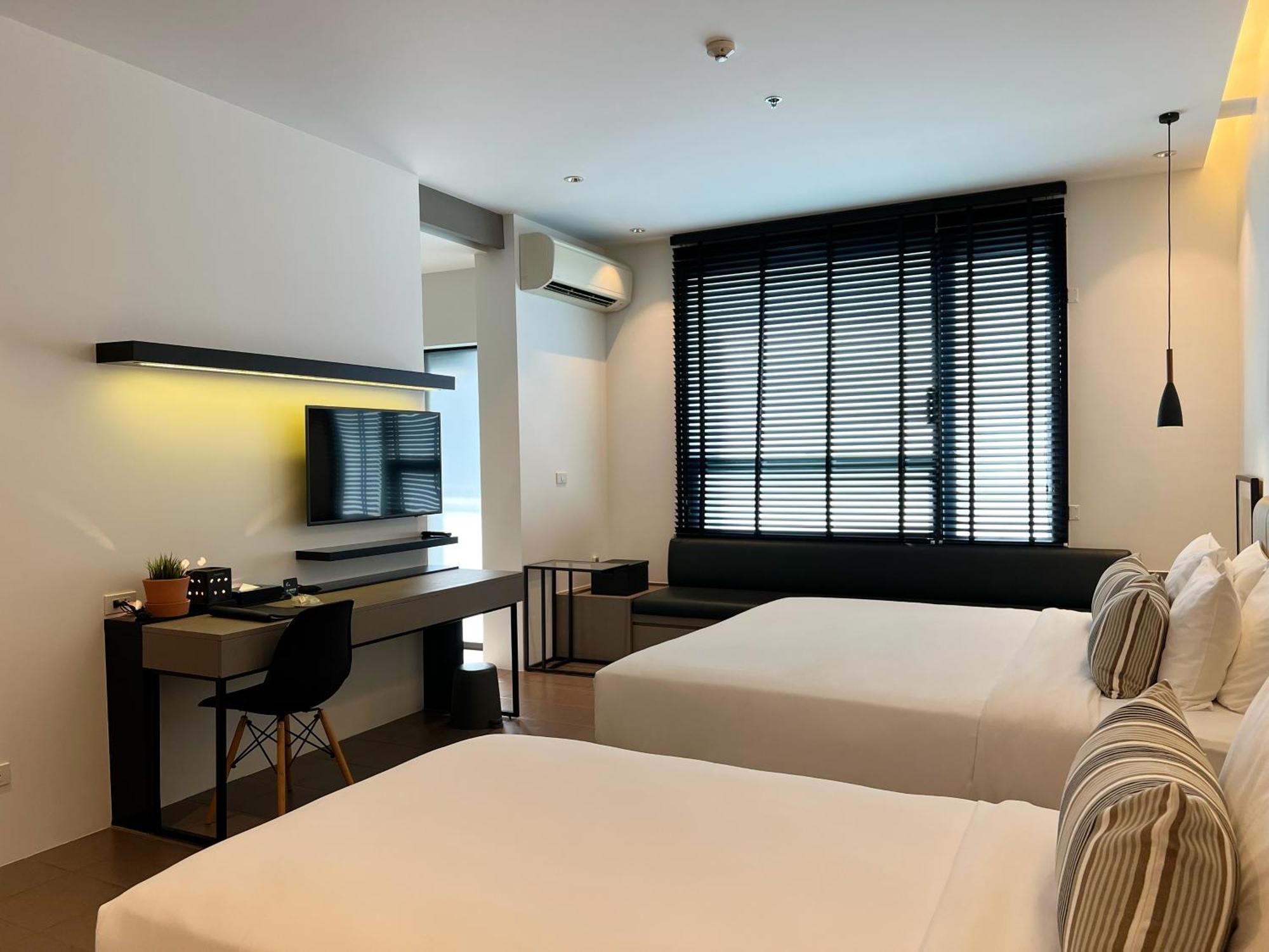 Hotel Theatre