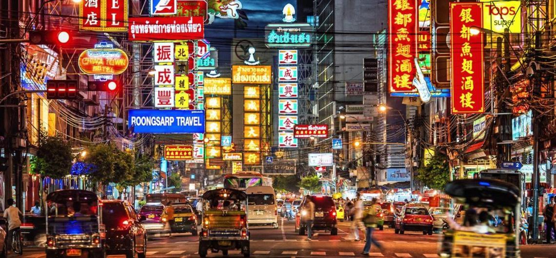 Noir Cafe And Chinatown Asrama