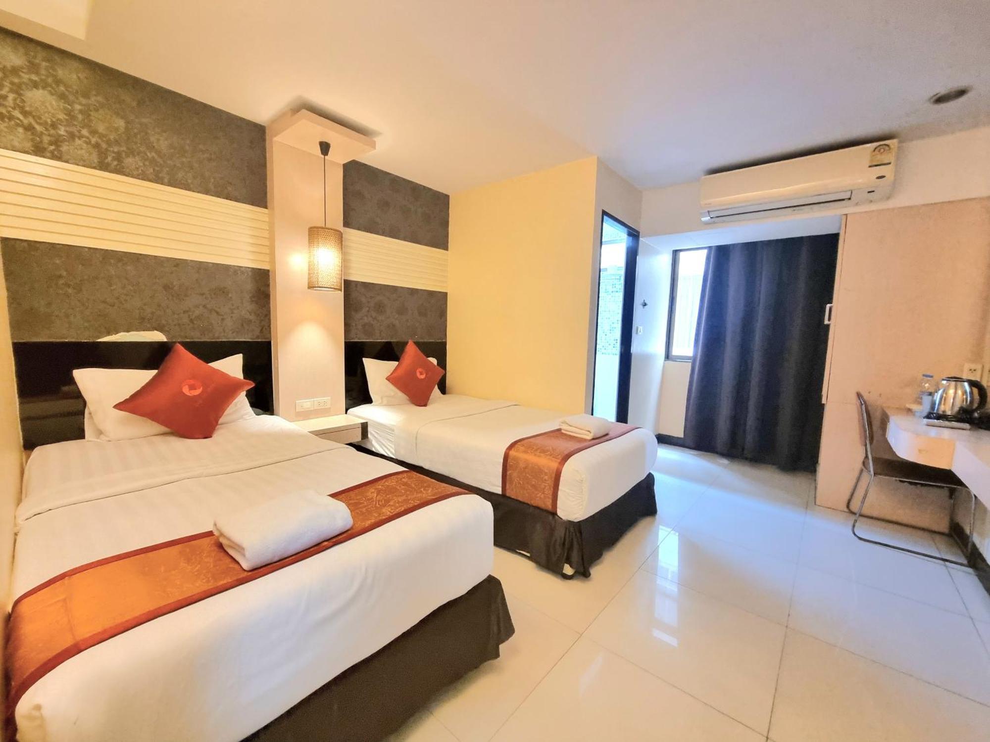 Cozi Hotel, 3*
