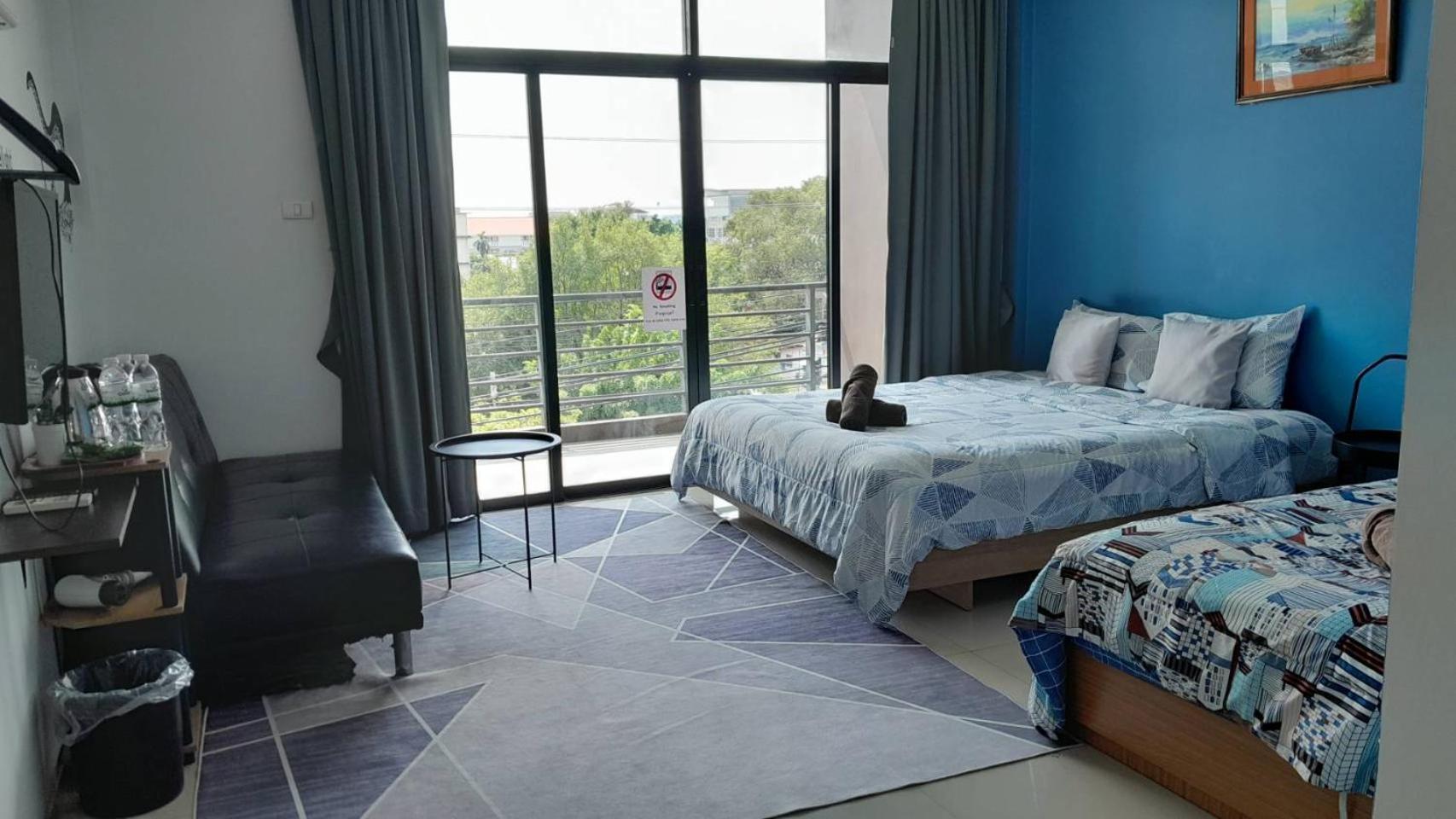 Homey-donmueang Hostel