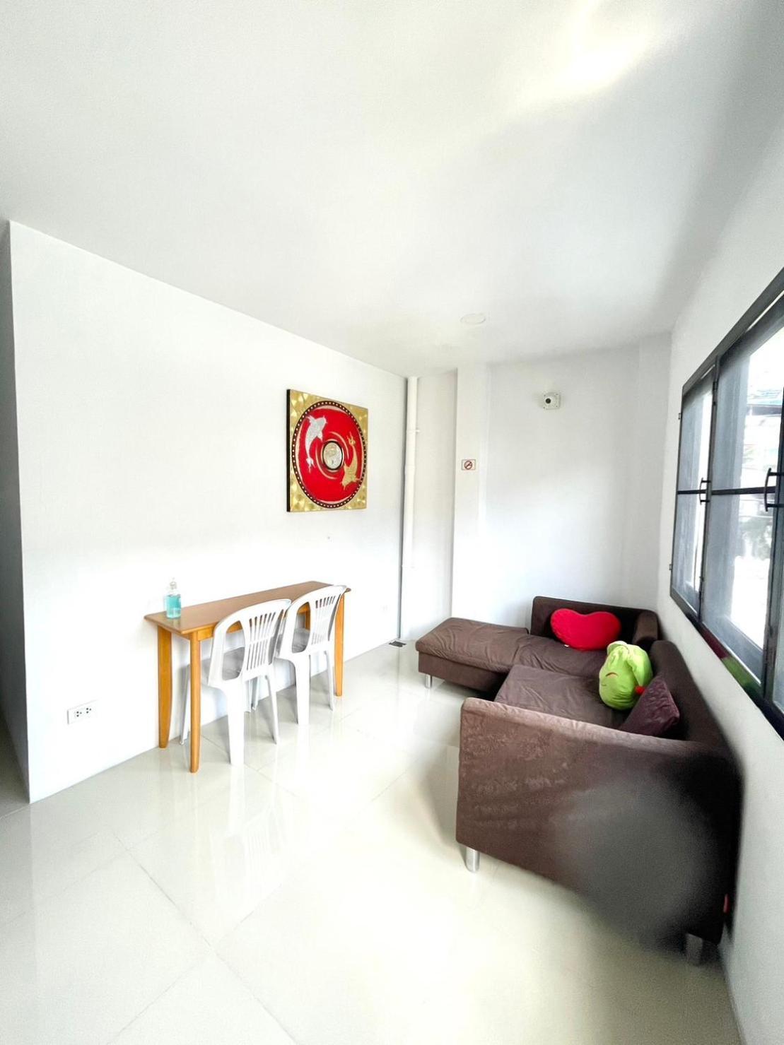 Trog And Soi Hostel Bangkok