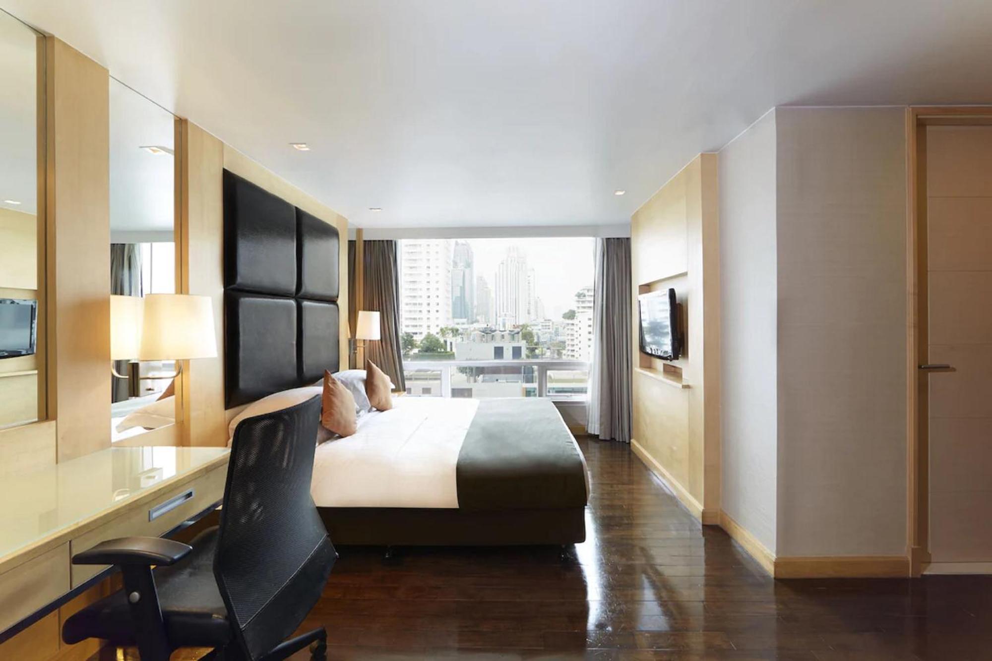 Sora & Sukhumvit - Formerly Aspira 12th Avenue Asoke Sukhumvit Hotel