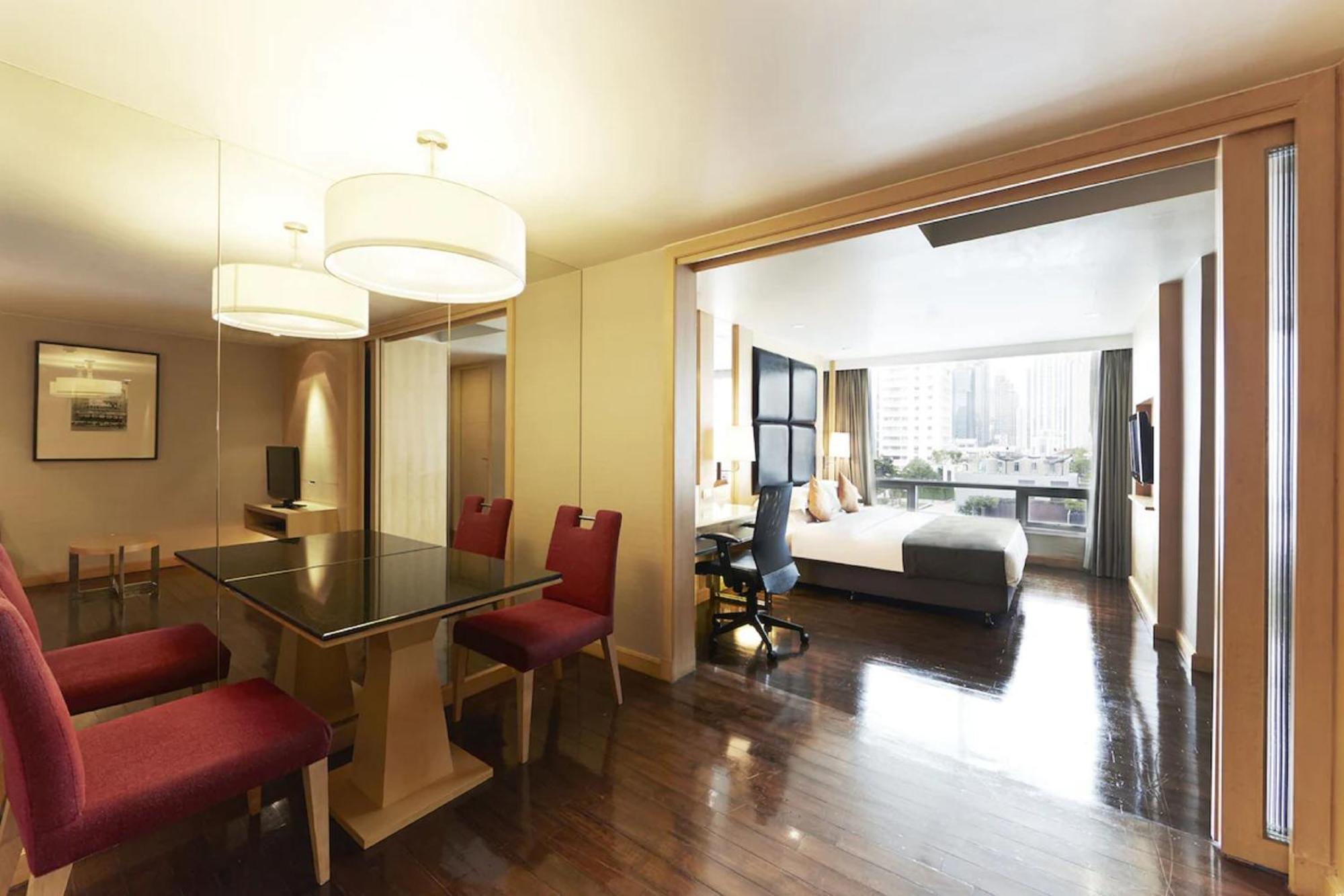 Sora & Sukhumvit - Formerly Aspira 12th Avenue Asoke Sukhumvit Hotel