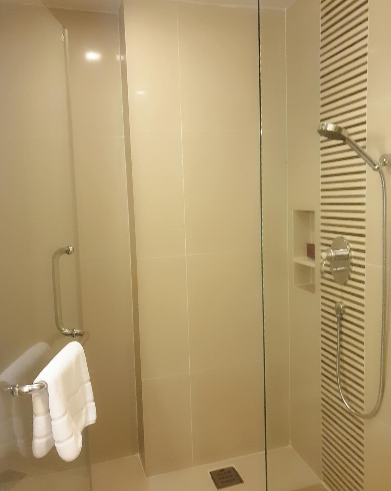 Sora & Sukhumvit - Formerly Aspira 12th Avenue Asoke Sukhumvit 4*