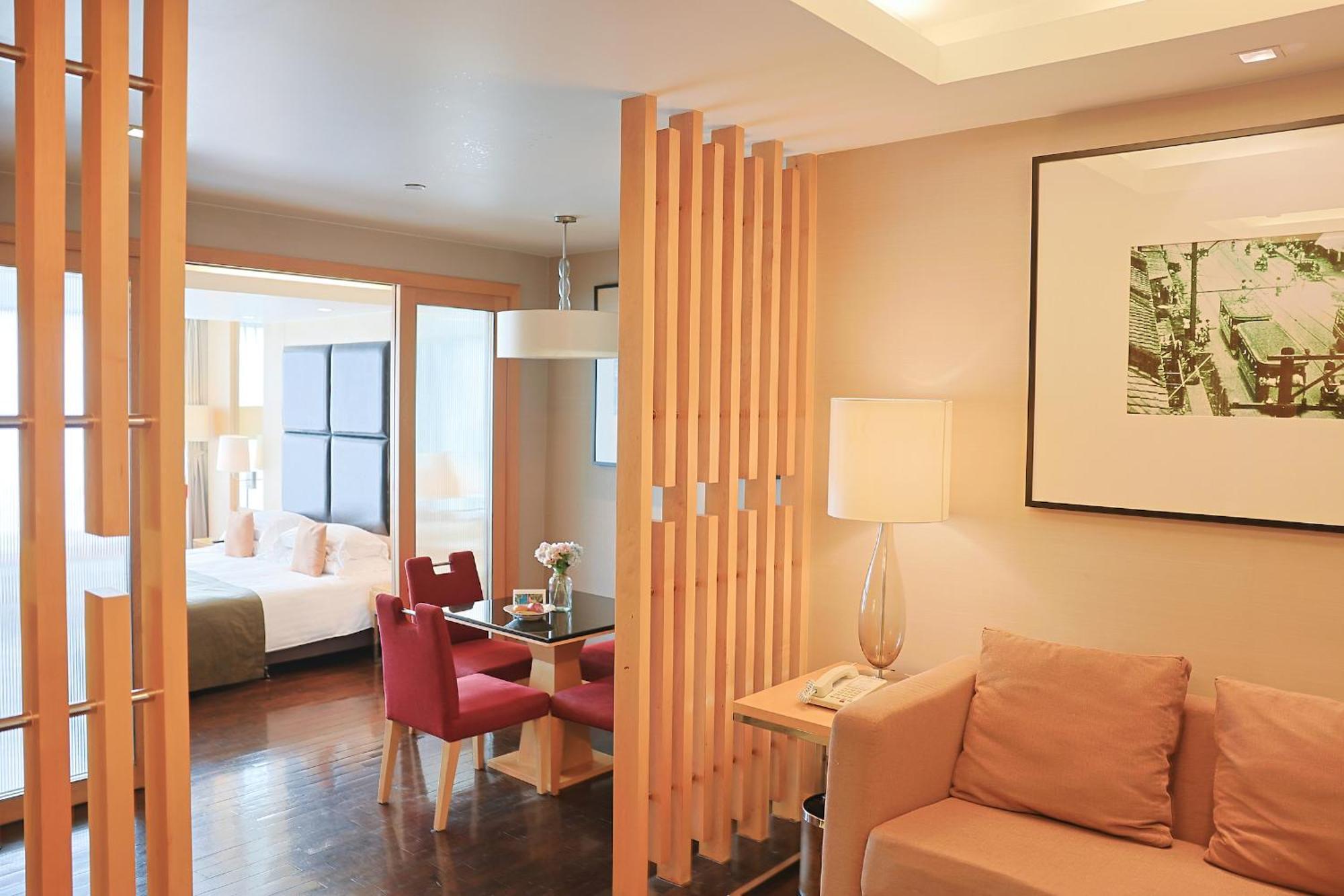 Sora & Sukhumvit - Formerly Aspira 12th Avenue Asoke Sukhumvit Bangkok