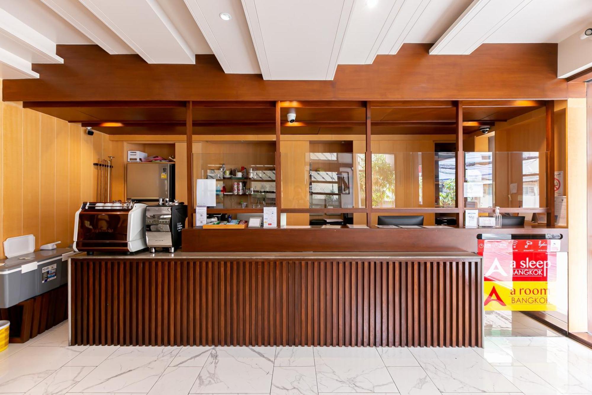 Hotel A Sathorn 2*