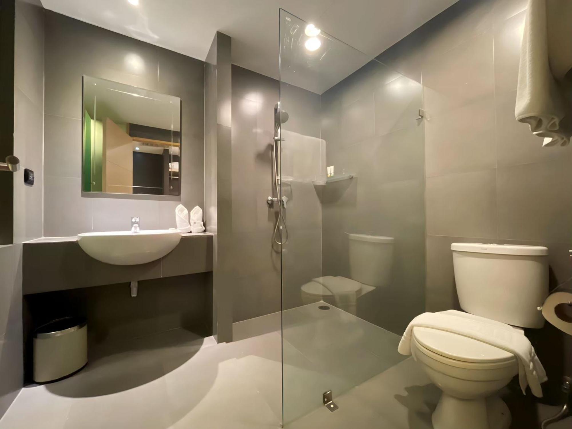 Icheck Nana By Aspira Hotel 3*
