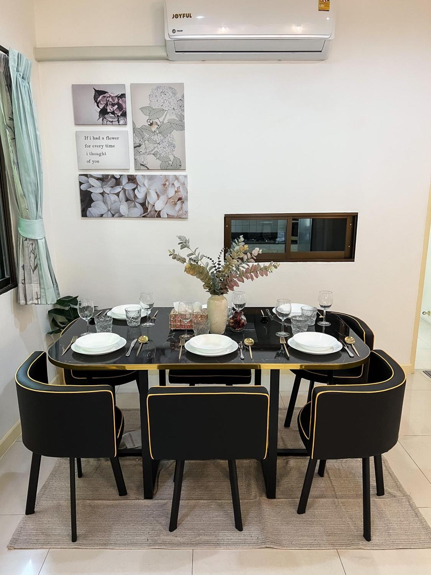Bahay bakasyunan Sukhumvit 31 Sweet 7 Beds - Up To 12 Guests *