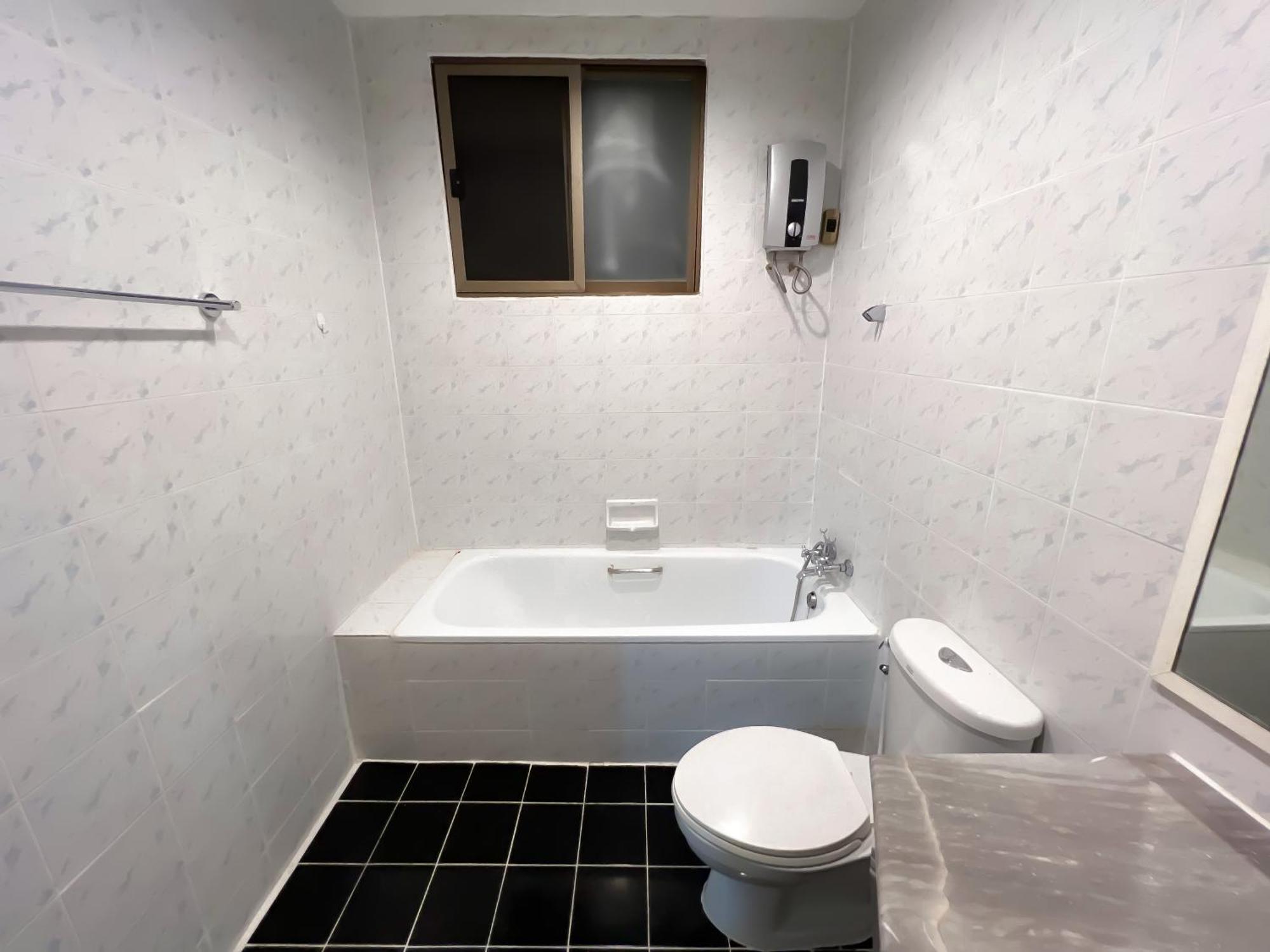 Bahay bakasyunan Sukhumvit 31 Sweet 7 Beds - Up To 12 Guests Bangkok