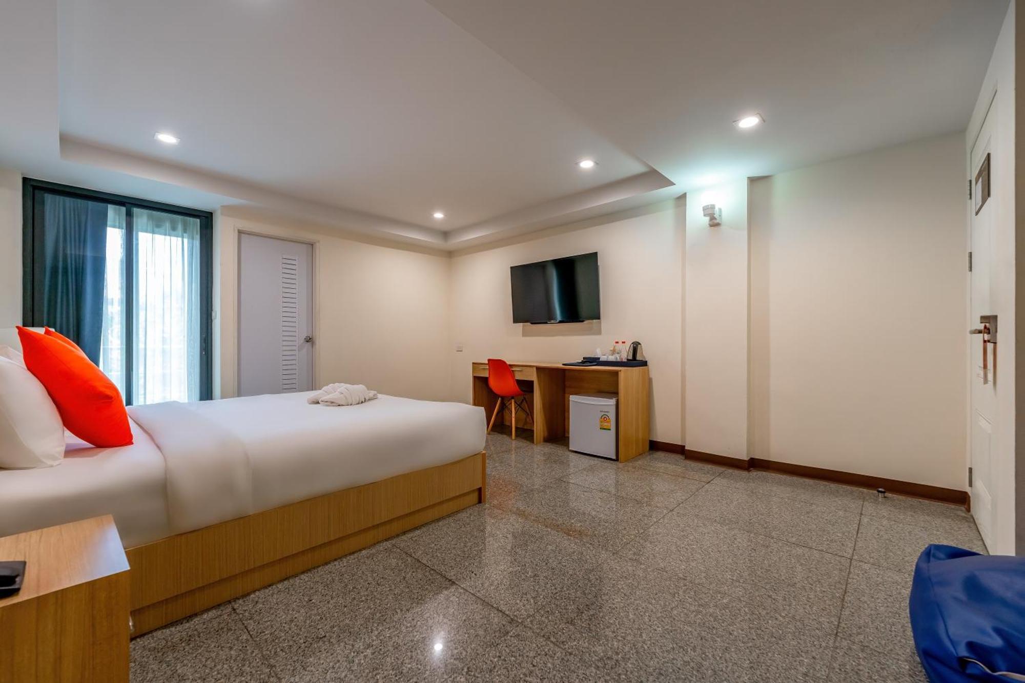 7 Days Premium At Icon Siam Station Hotel