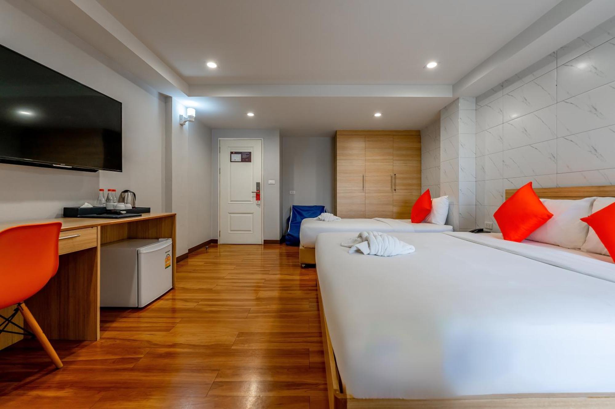 Hotel 7 Days Premium At Icon Siam Station