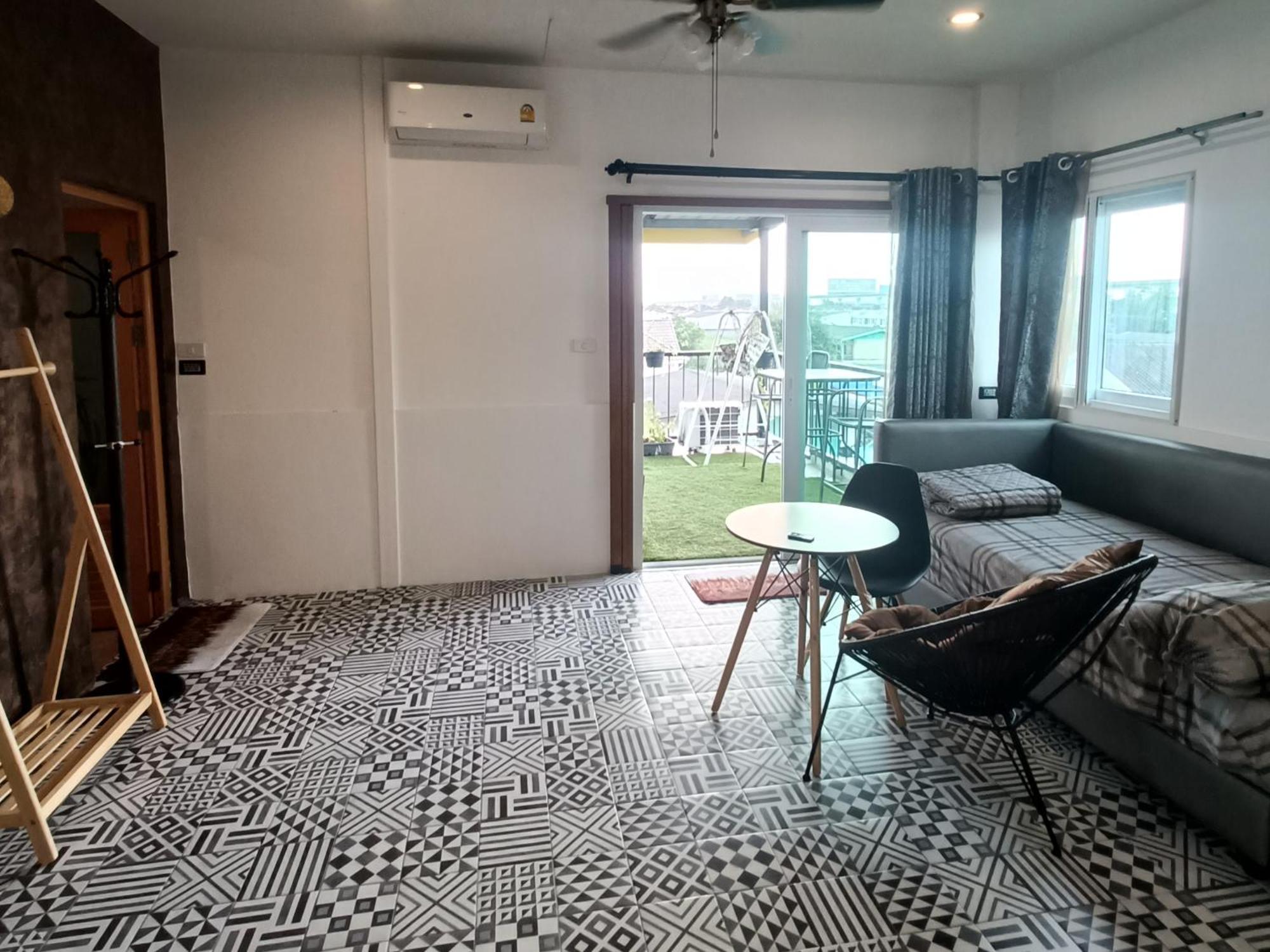 Pangsapuri Merit Courtyard Suvarnaphumi House