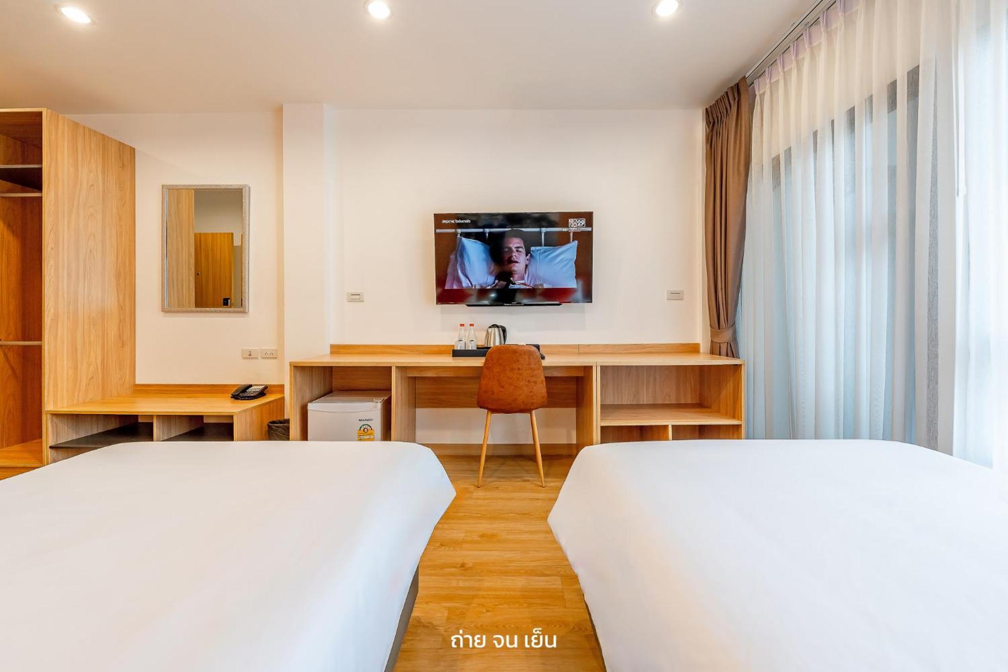 7 Days Premium Don Meaung Airport Hotel 3*